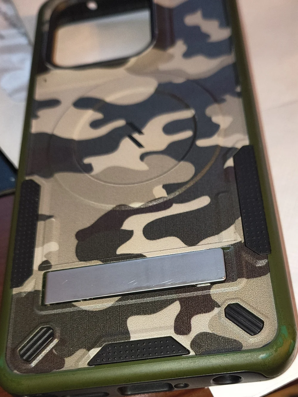 Camouflage Protective Phone Case with Kickstand - Green Camo